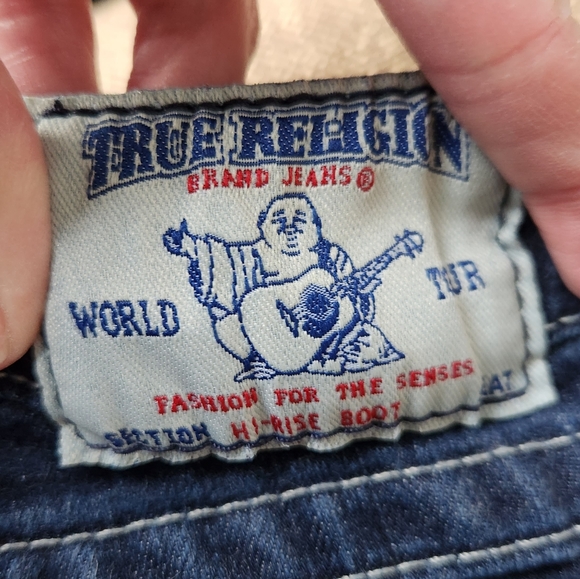 True Religion Hi-Rise Boot Cut Jeans Sequins on Pocket Size 25 - Picture 4 of 16